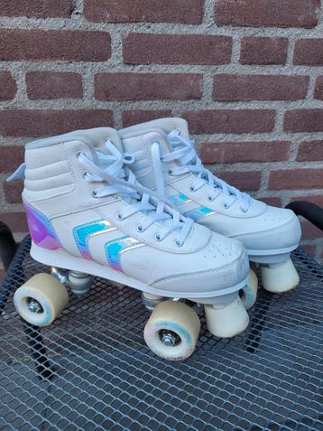 Rolschaatsen maat 38 beschikbaar voor biedingen
