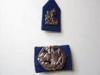 cavalerie/Huzaren/kraagspiegel/baret embleem, Verzamelen, Militaria | Algemeen, Embleem of Badge, Nederland, Ophalen of Verzenden