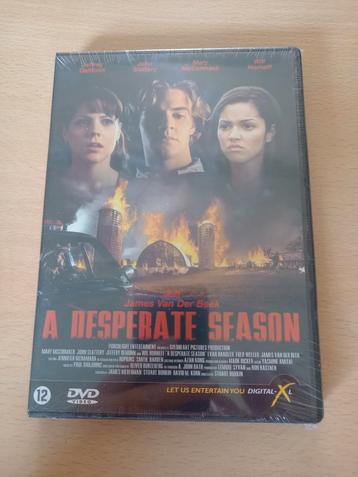 A desperate season.  O.a Jeffrey DeMunn. Nieuw in seal (4=3) beschikbaar voor biedingen
