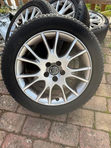Volvo v70 s60 s80 17 inch lichtmetalen velgen all season beschikbaar voor biedingen