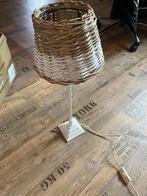 schemerlamp met rieten kap, Overige materialen, Ophalen of Verzenden, Minder dan 50 cm, Landelijk