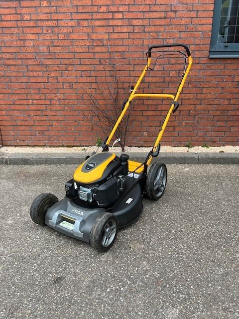 Stiga Combi 53S, Tuin en Terras, Grasmaaiers, Gebruikt, Benzine-grasmaaier, 50 cm of meer, Cirkelmaaier, Opvangzak, Ophalen