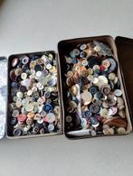 Knopen, Hobby en Vrije tijd, Naaien en Fournituren, Ophalen of Verzenden, Gebruikt, Knoop of Knopen
