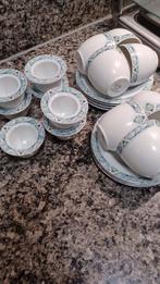 Servies van Albert Heijn., Ophalen of Verzenden, Zo goed als nieuw, Porselein, Kop en/of schotel