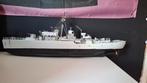 Revell Folwer class Corvette H.M.C.S snowberry, Ophalen, Zo goed als nieuw, 1:50 tot 1:200, Revell