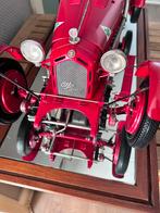 Pocher Alfa Romeo Monza inclusief vitrine, Ophalen, Gebruikt, Auto
