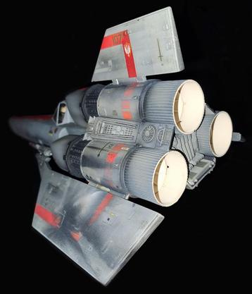 Colonial Viper Battlestar Galactica 1/32 beschikbaar voor biedingen