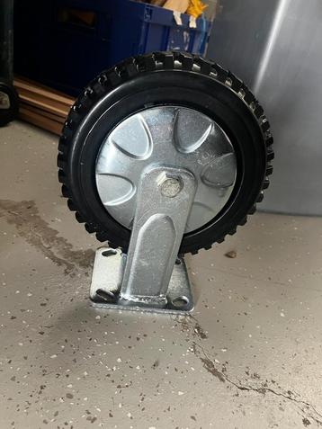 Zware wielen 4 st diameter 16 cm beschikbaar voor biedingen