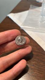 Romeinse denarius Hadrianus met Heroic buste, Verzenden, Italië