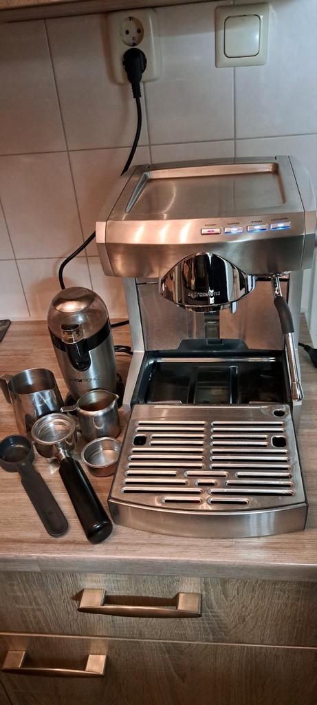 Espression arista ep5900 espressomachine, Witgoed en Apparatuur, Koffiezetapparaten, Zo goed als nieuw, Espresso apparaat, Stoompijpje