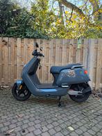 Niu N1S - Nardo Grey - Zo Goed Als Nieuw!, Fietsen en Brommers, Ophalen, Overige modellen, Maximaal 45 km/u, Elektrisch