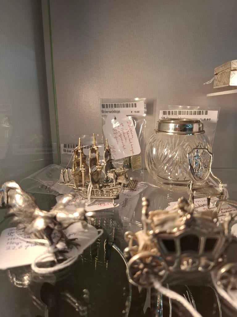 Zilver miniatuur, bestek, tabaksdoos enz, Ophalen