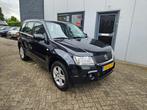 Suzuki Grand Vitara 2.0-16V Exclusive Automaat 4x4, Auto's, Automaat, Stof, Zwart, 4 cilinders
