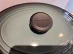 Nieuwe Le Creuset ovaal Ocean 31 cm in de doos, Huis en Inrichting, Gietijzer, Nieuw, Ophalen of Verzenden, Keramische plaat
