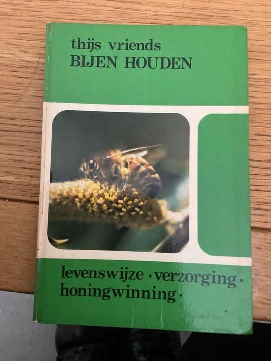 Bijen houden - Thijs Vriends, Dieren en Toebehoren, Insecten en Spinnen, Bijen