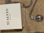 Ti Sentó Zilveren Collier met Medaillon, Sieraden, Tassen en Uiterlijk, Kettingen, Ophalen of Verzenden, Zo goed als nieuw, Zilver