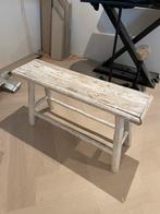 Gaaf bankje met verweerde antieke look, Antiek en Kunst, Antiek | Woonaccessoires, Ophalen