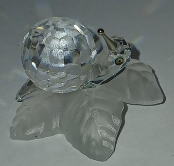 Slak op blad Swarovski  beschikbaar voor biedingen