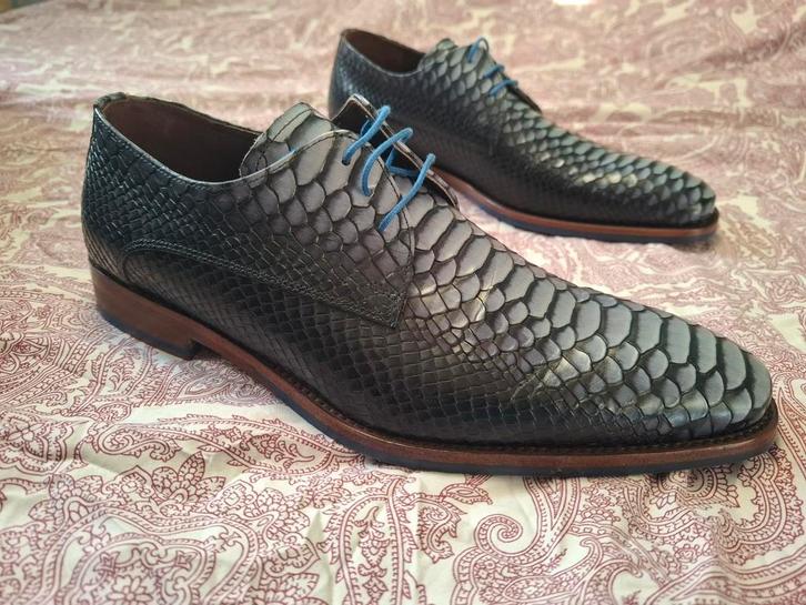 NIEUW: Floris van Bommel Black Snake schoenen (maat 40⅔), Kleding | Heren, Schoenen, Nieuw, Veterschoenen, Zwart, Ophalen of Verzenden