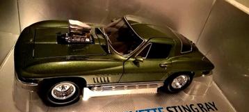 1/18 Corvette Sting Ray Street Machine Green Metallic 1967 beschikbaar voor biedingen