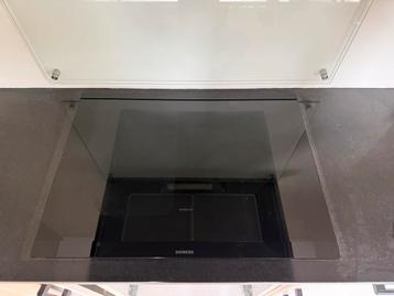 Siemens EX777LEV5E Inductiekookplaat beschikbaar voor biedingen
