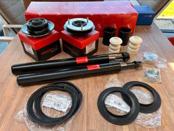 BMW e34 Schokbrekers + Veerpootlagers 16 mm, rubbers, etc. beschikbaar voor biedingen