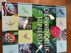 Diervriendelijk tuinieren van Adrian Thomas, Boeken, Wonen en Tuinieren, Ophalen of Verzenden, Zo goed als nieuw, Tuinieren en Tuinplanten