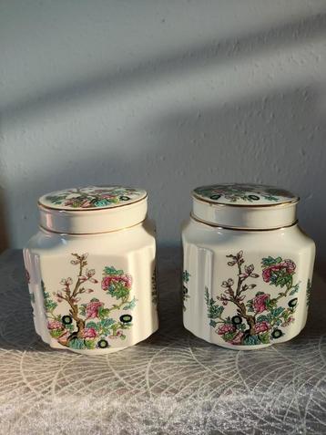 Twee prachtige vintage theebussen van Douwe Egberts  beschikbaar voor biedingen