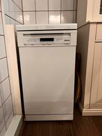 Miele kleine vaatwasmachine GERESERVEERD!!, Witgoed en Apparatuur, Vaatwasmachines, Ophalen, Gebruikt, Minder dan 85 cm, Minder dan 10 liter
