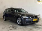 BMW 3-serie Touring 320i Business Line, Achterwielaandrijving, 4 cilinders, Origineel Nederlands, Handgeschakeld