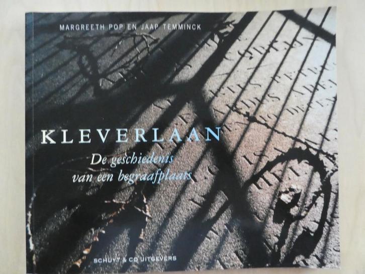 Haarlem, begraafplaats Kleverlaan, Boeken, Geschiedenis | Stad en Regio, Gelezen, Ophalen of Verzenden
