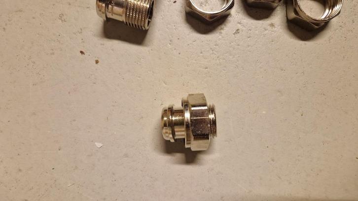 Staartstuk koppeling voor kraan of voetventiel, Doe-het-zelf en Verbouw, Verwarming en Radiatoren, Nieuw, Overige typen, Minder dan 30 cm