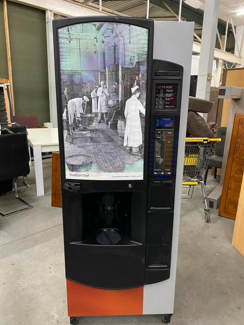 Crane evolution warme dranken automaat, Verzamelen, Automaten | Overige, Gebruikt, Ophalen