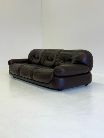 Donkerbruine leren Sapporo 3-zitsbank voor Mobil Girgi beschikbaar voor biedingen