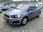 Chevrolet Aveo 1.2 LS, Auto's, Chevrolet, Voorwielaandrijving, Euro 5, 86 pk, Gebruikt
