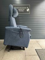 Sta op stoel merk fitform, Huis en Inrichting, Fauteuils, Ophalen, Zo goed als nieuw