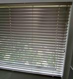 Luxaflex 4 x, Ophalen, 100 tot 150 cm, Zo goed als nieuw, Grijs