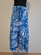 R82 - Blauw-witte kuitlange Norah rok maat 40 (1), Kleding | Dames, Rokken, Maat 38/40 (M), Blauw, Ophalen of Verzenden, Zo goed als nieuw