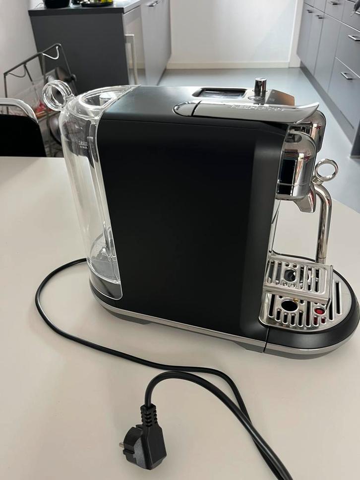 Nespresso Creatista plus!    Zeer goed werkend !, Witgoed en Apparatuur, Koffiezetapparaten, Zo goed als nieuw, Koffiemachine