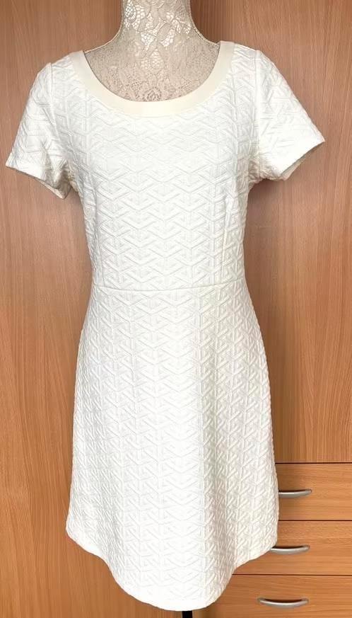 Styles by Steps jurk maat L, Kleding | Dames, Jurken, Zo goed als nieuw, Maat 42/44 (L), Wit, Boven de knie, Ophalen of Verzenden