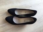 Nieuwstaat zwarte suède pumps, maat 40, Pumps, Zwart, Ophalen of Verzenden, Zo goed als nieuw