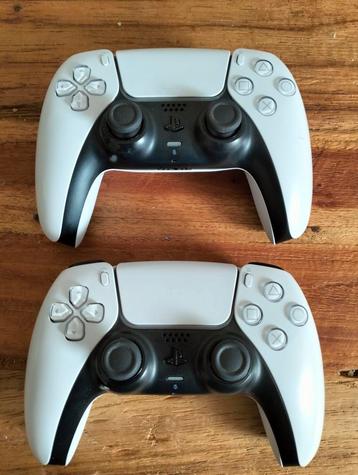 PlayStation 5 controllers  beschikbaar voor biedingen