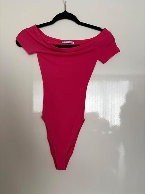 Zara body fuchsia maat m, Kleding | Dames, Tops, Nieuw, Verzenden