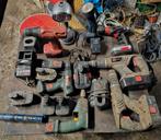 Party accu gereedschap. Accu;s zijn slecht of kapot., Doe-het-zelf en Verbouw, Gereedschap | Boormachines, Ophalen, Gebruikt, Boor- en Schroefmachine