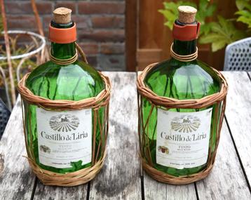 Vintage Groene Wijnflessen beschikbaar voor biedingen
