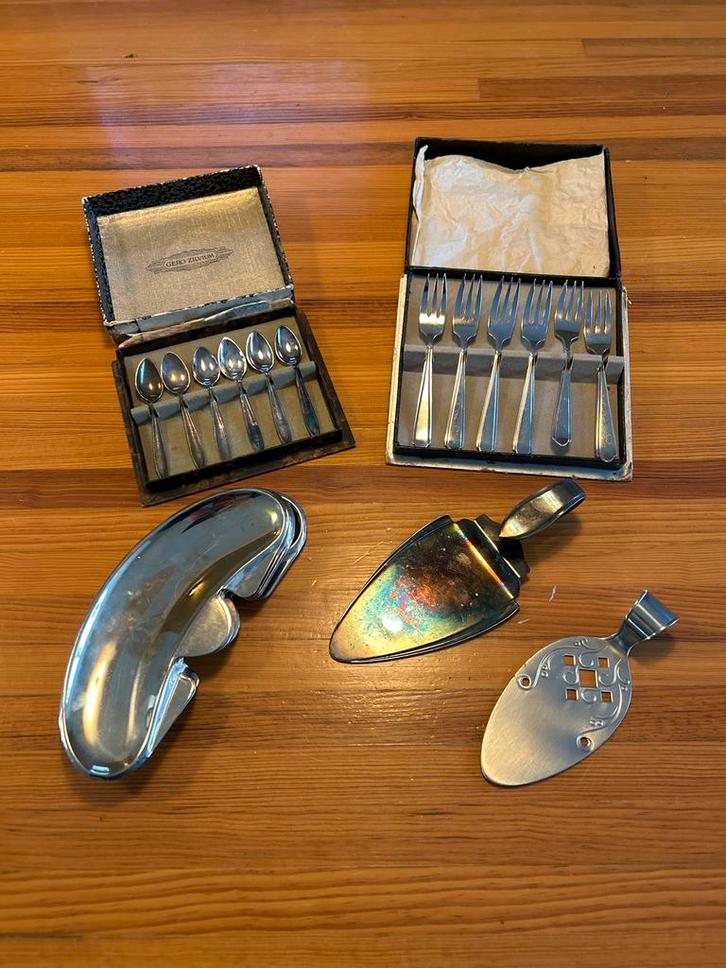 Gero: Theelepels, Gebaksvorkjes & Taartschep en schaaltjes, Antiek en Kunst, Antiek | Bestek, Ophalen of Verzenden