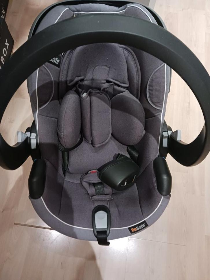 Besafe iZi Go Modular, Kinderen en Baby's, Autostoeltjes, Zo goed als nieuw, Maxi-Cosi, 0 t/m 13 kg, Overige methoden, Zijbescherming