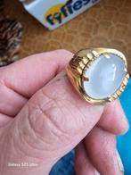 14 karaat gouden ring maansteen, Goud, Ophalen of Verzenden, Ring