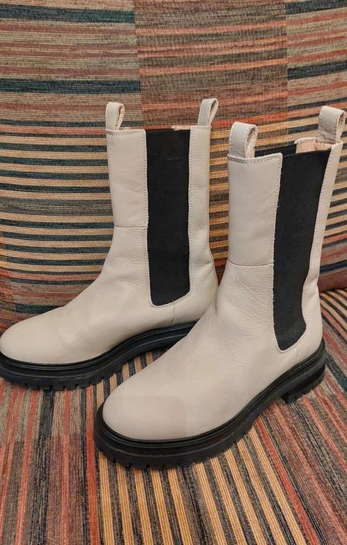 Dames laarzen Maat 40 NIEUW !, Kleding | Dames, Schoenen, Zo goed als nieuw, Zwart, Ophalen of Verzenden