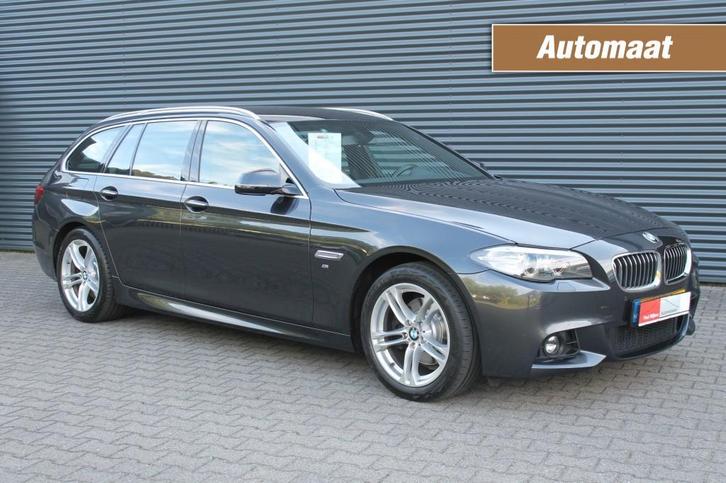 Bmw 5-SERIE BMW 5-Serie 520i Touring M-Pakket Executive Uitv, Auto's, BMW, 5-Serie, ABS, Alarm, Bluetooth, Boordcomputer, Centrale vergrendeling
